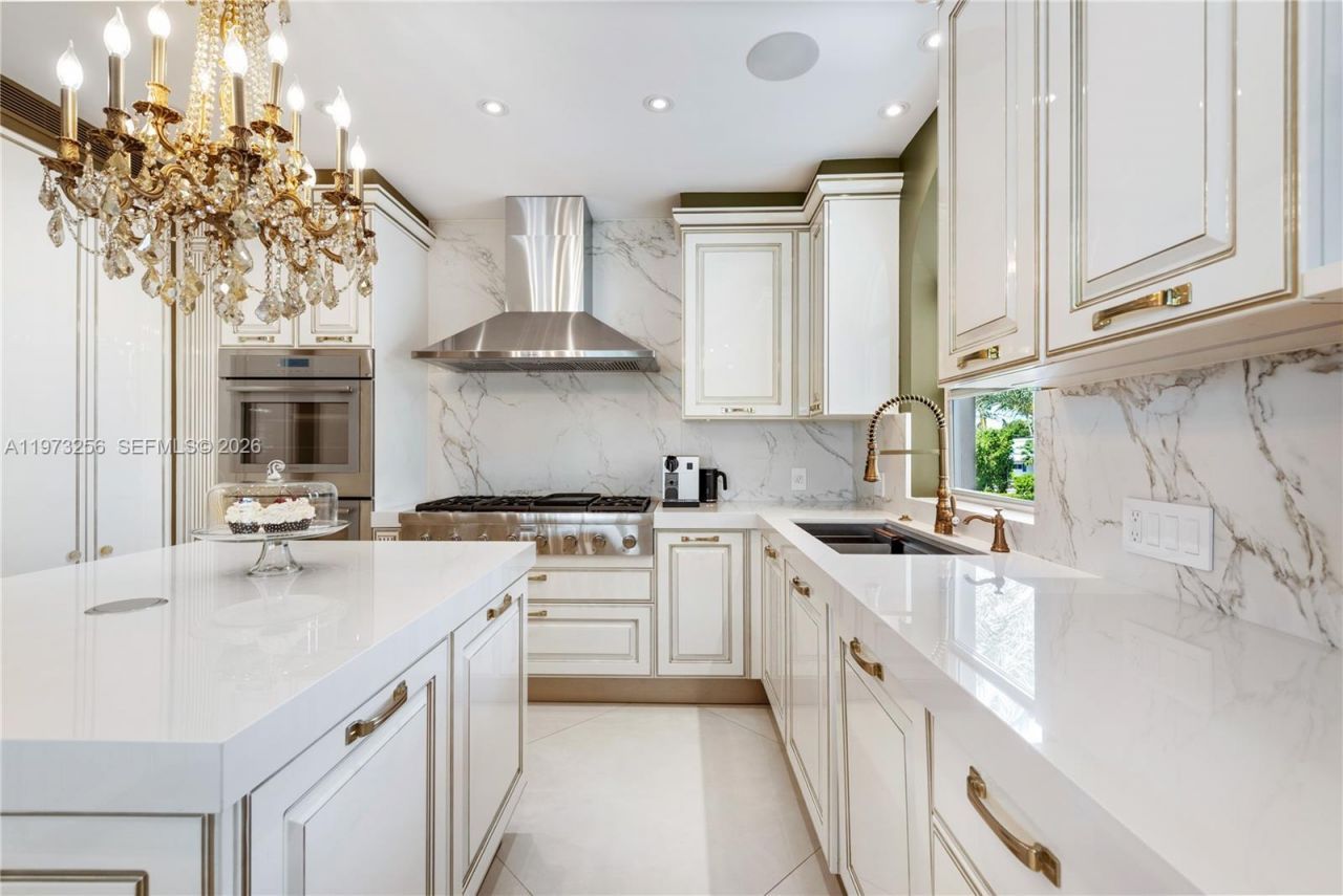 82719 Old Hwy, Islamorada, FL 33036 Photo