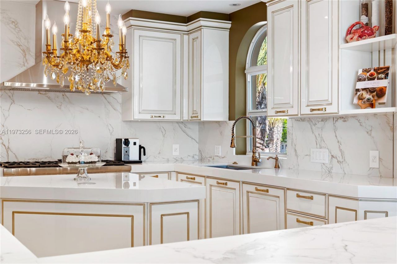 82719 Old Hwy, Islamorada, FL 33036 Photo