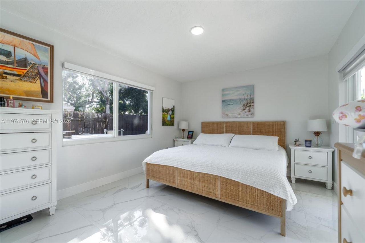 7100 SW 19th Ter, Miami, FL 33155 Photo