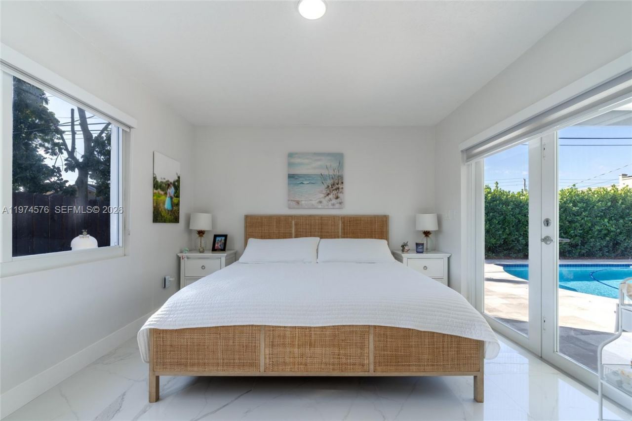 7100 SW 19th Ter, Miami, FL 33155 Photo