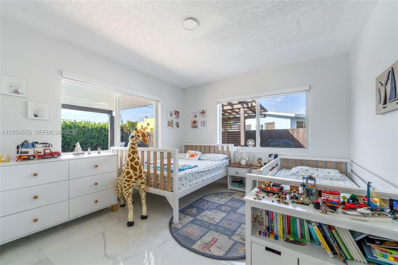 7100 SW 19th Ter, Miami, FL 33155 Photo