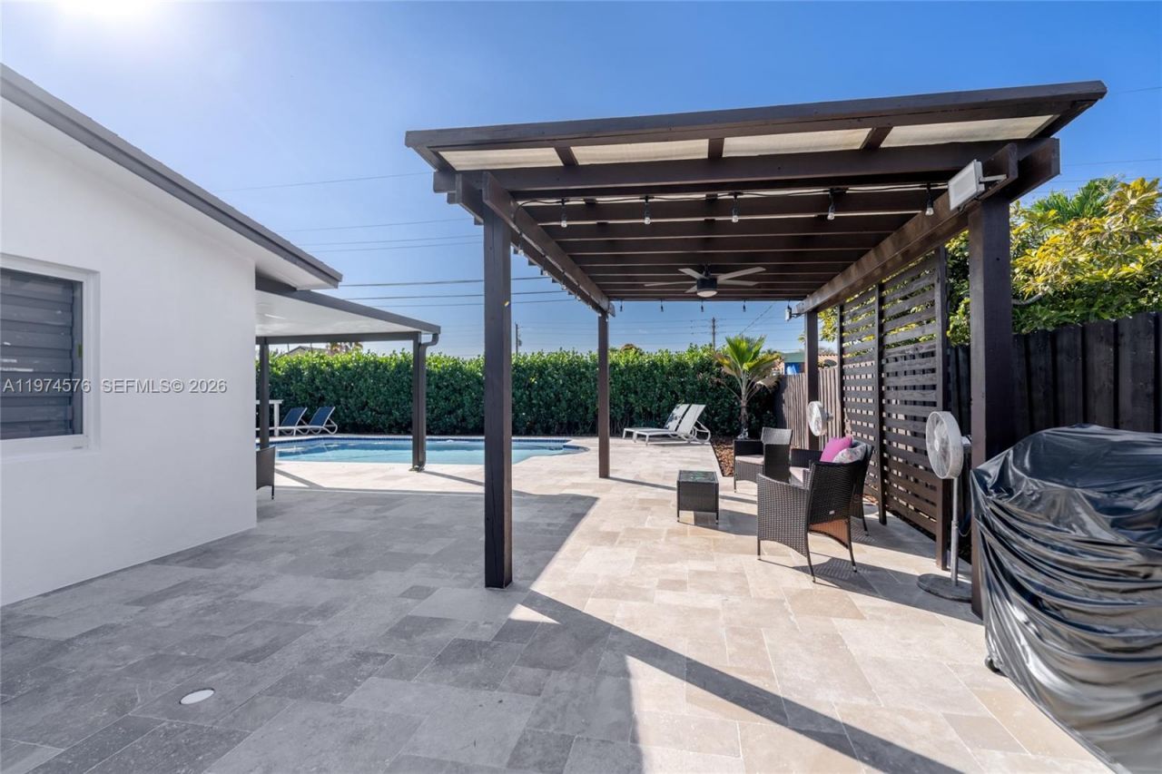 7100 SW 19th Ter, Miami, FL 33155 Photo