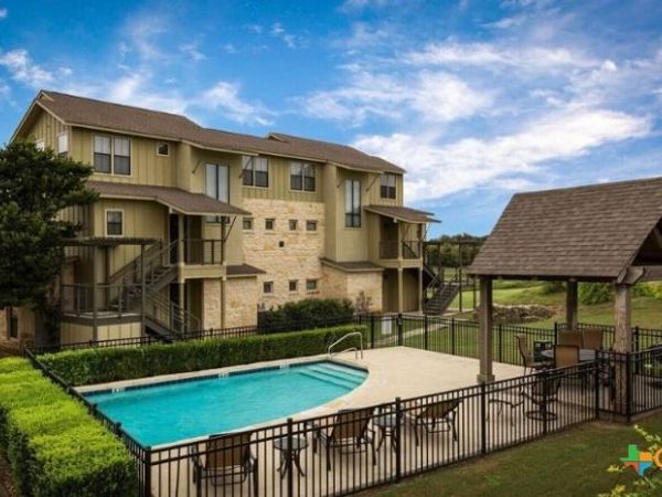 1111 Long Creek Boulevard , Unit 204, New Braunfels, TX 78130