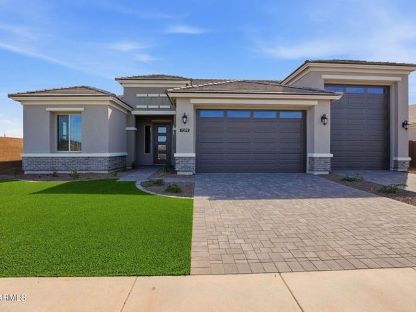 7379 W LISBON Lane, Peoria, AZ 85381