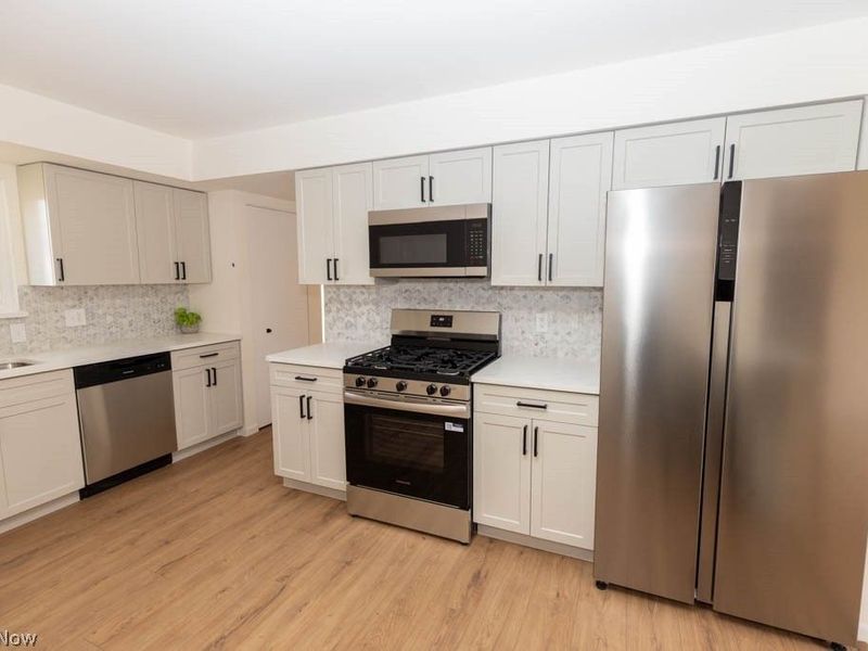 36470 Aurensen Road , North Ridgeville, OH 44039 Photo 11