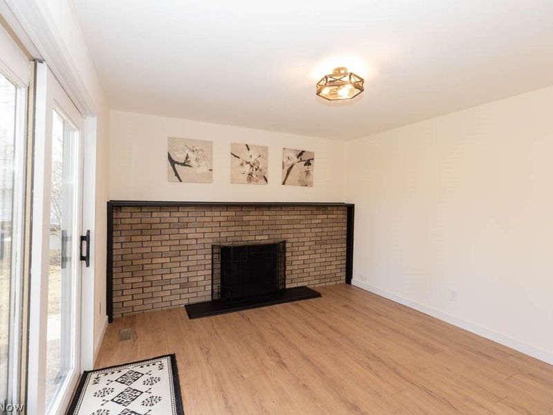 36470 Aurensen Road , North Ridgeville, OH 44039 Photo 16