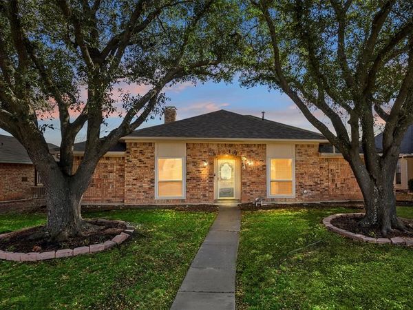 914 Green Canyon Drive, Mesquite, TX 75150