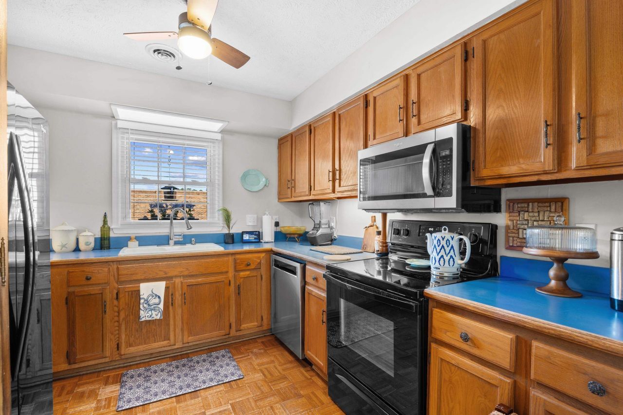 830 44th Ave. N Photo 12