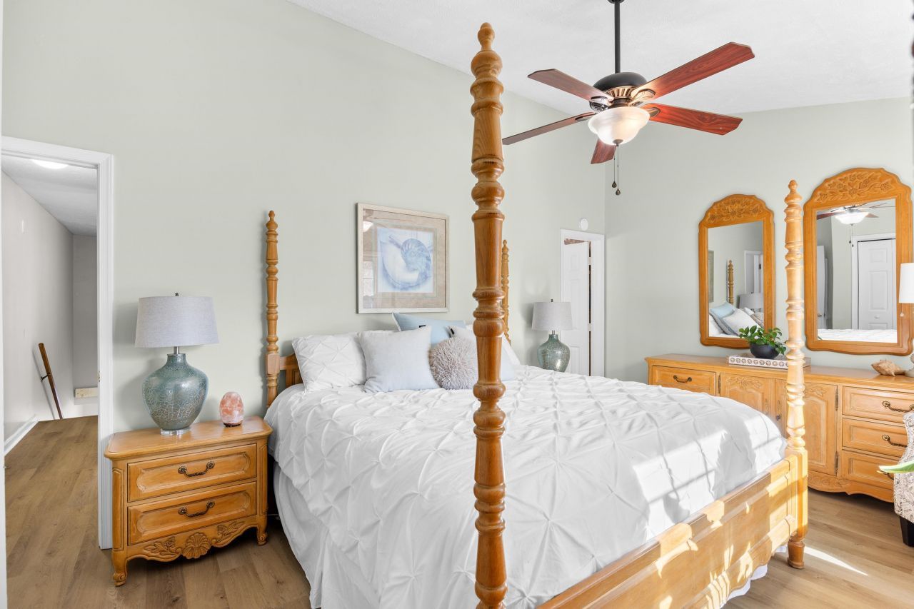 830 44th Ave. N Photo 19