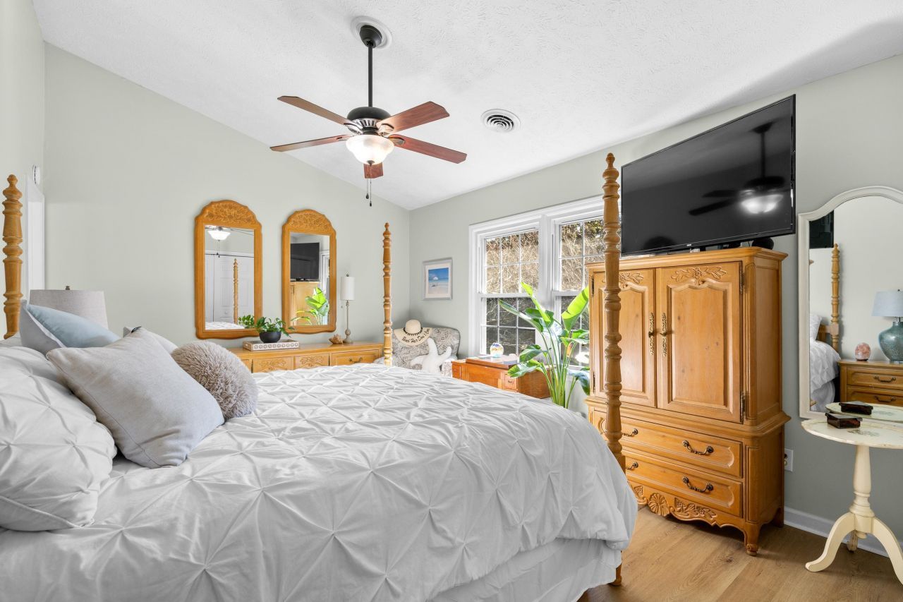 830 44th Ave. N  Photo 22