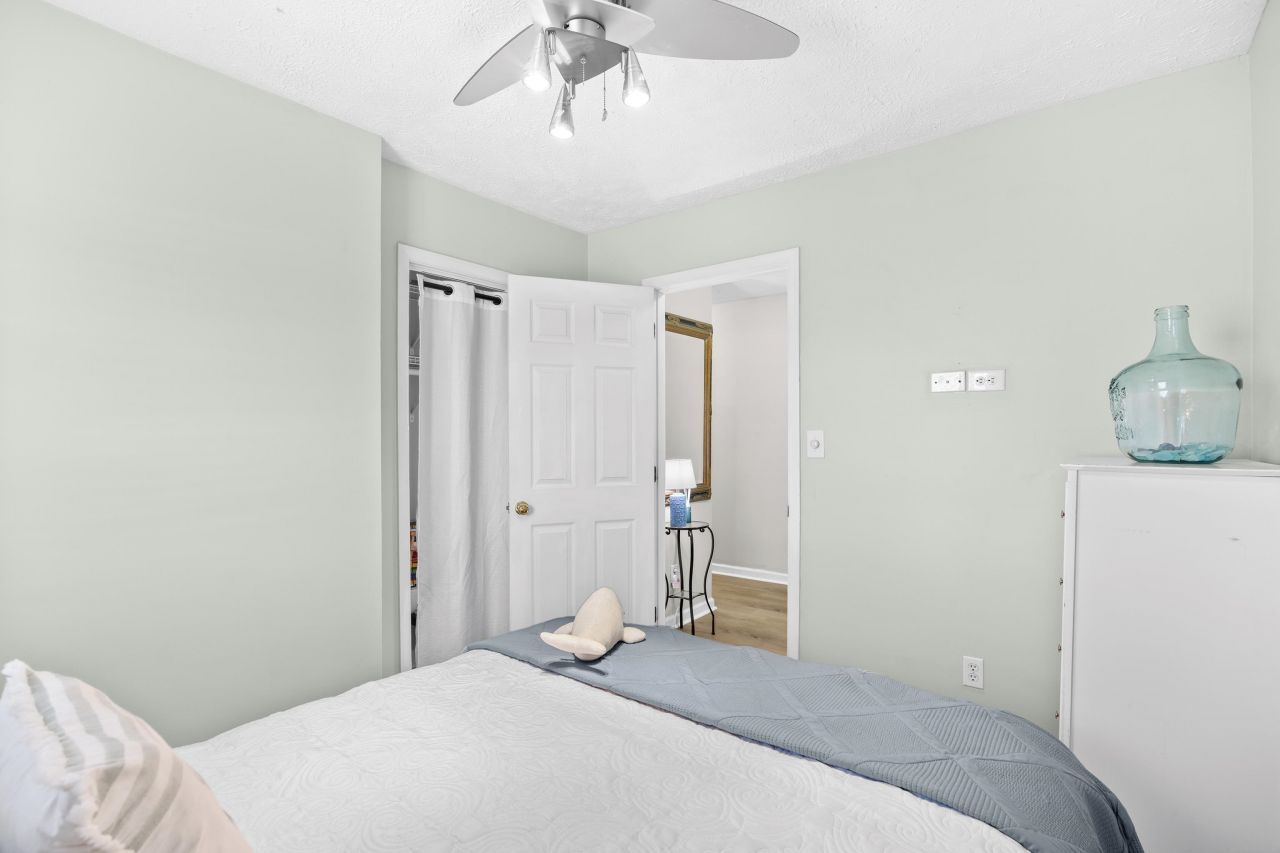 830 44th Ave. N Photo 29