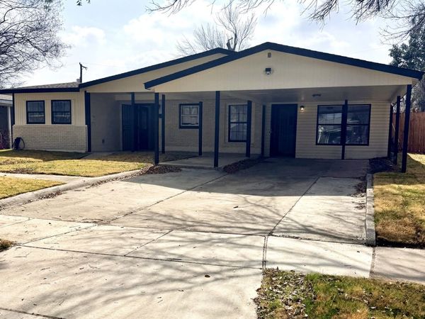 218 Hillwood, San Antonio, TX 78213