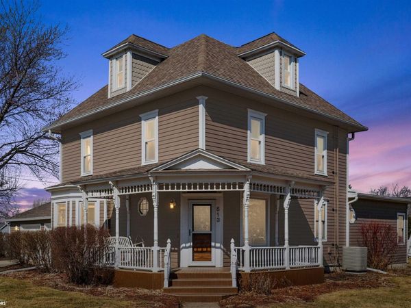 513 E Poplar Street, Roland, IA 50236
