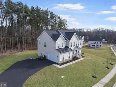 6201 CARTERS GROVE DRIVE, MANASSAS, VA 20112