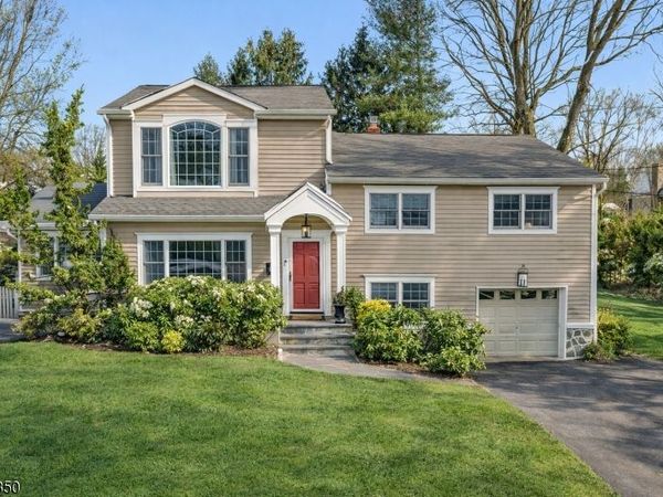 8 Kice Rd, Florham Park, NJ 07932