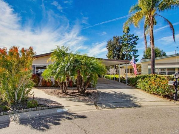 2250 N. BROADWAY, Unit 9, Escondido, CA 92026