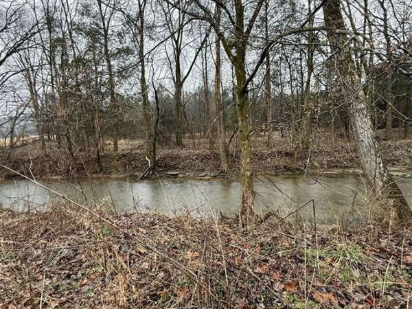 8975 Morgantown Road , Bowling Green, KY 42101