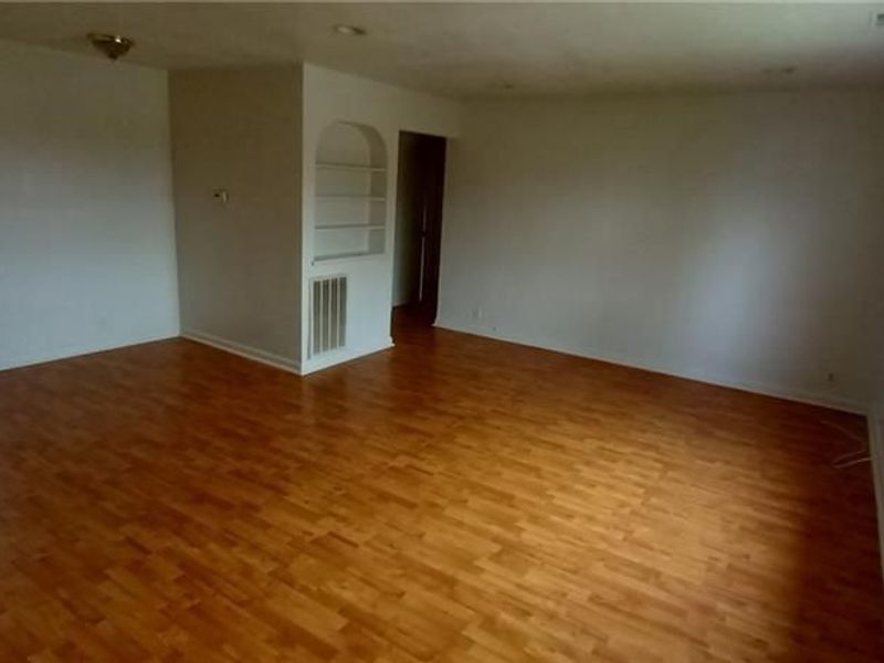 2312 Davue Circle, Dayton, OH 45406 Photo 3