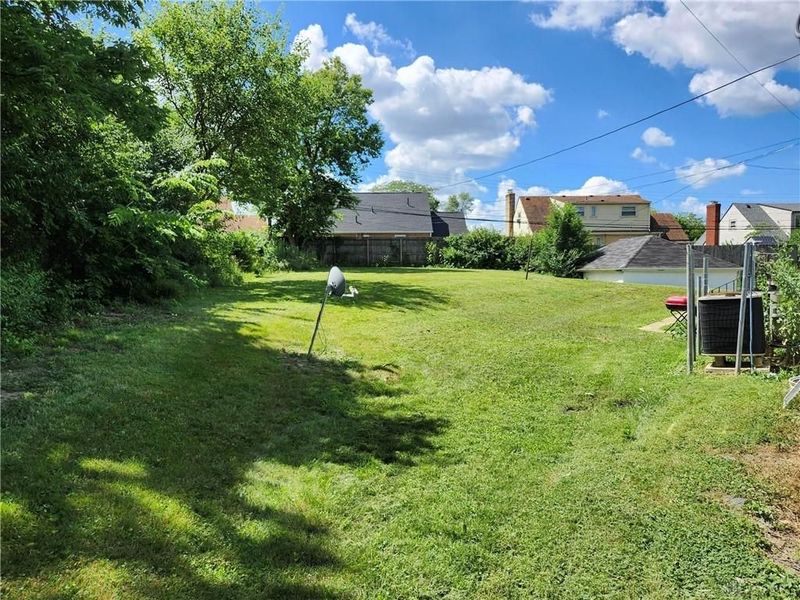 2312 Davue Circle, Dayton, OH 45406 Photo 7