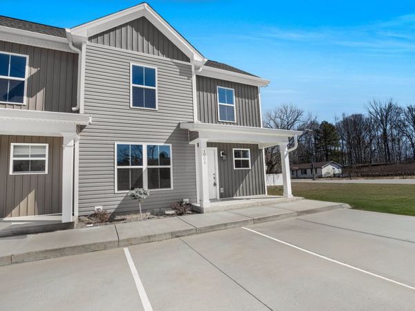 100 Billy Robb St, Unit B, Greenbrier, TN 37073