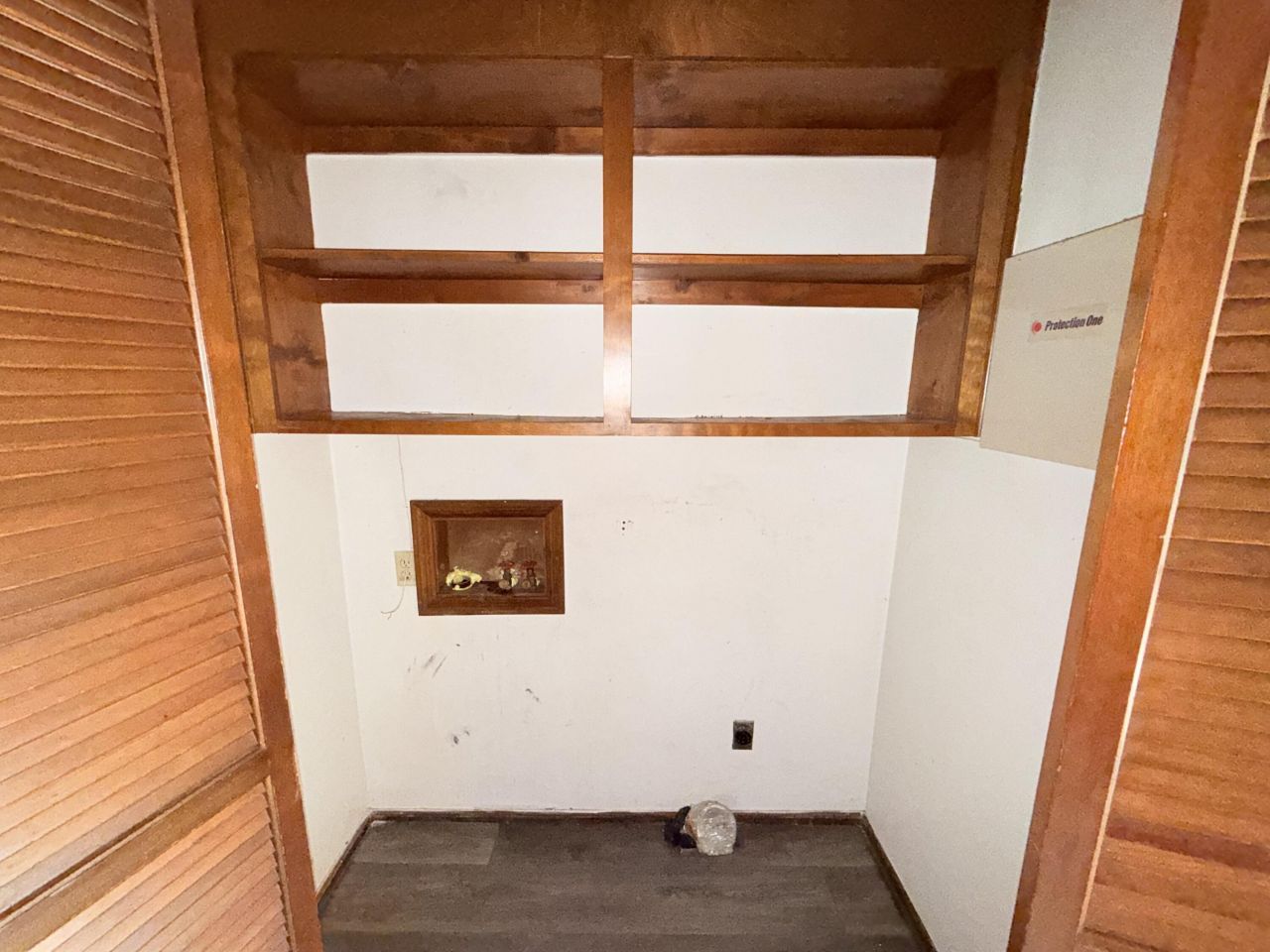 7901 Tradd Street Photo 20