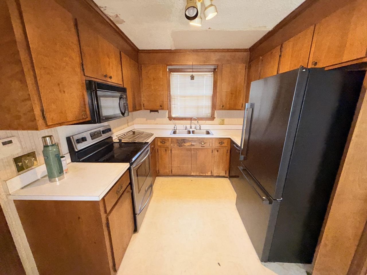 7901 Tradd Street Photo 22