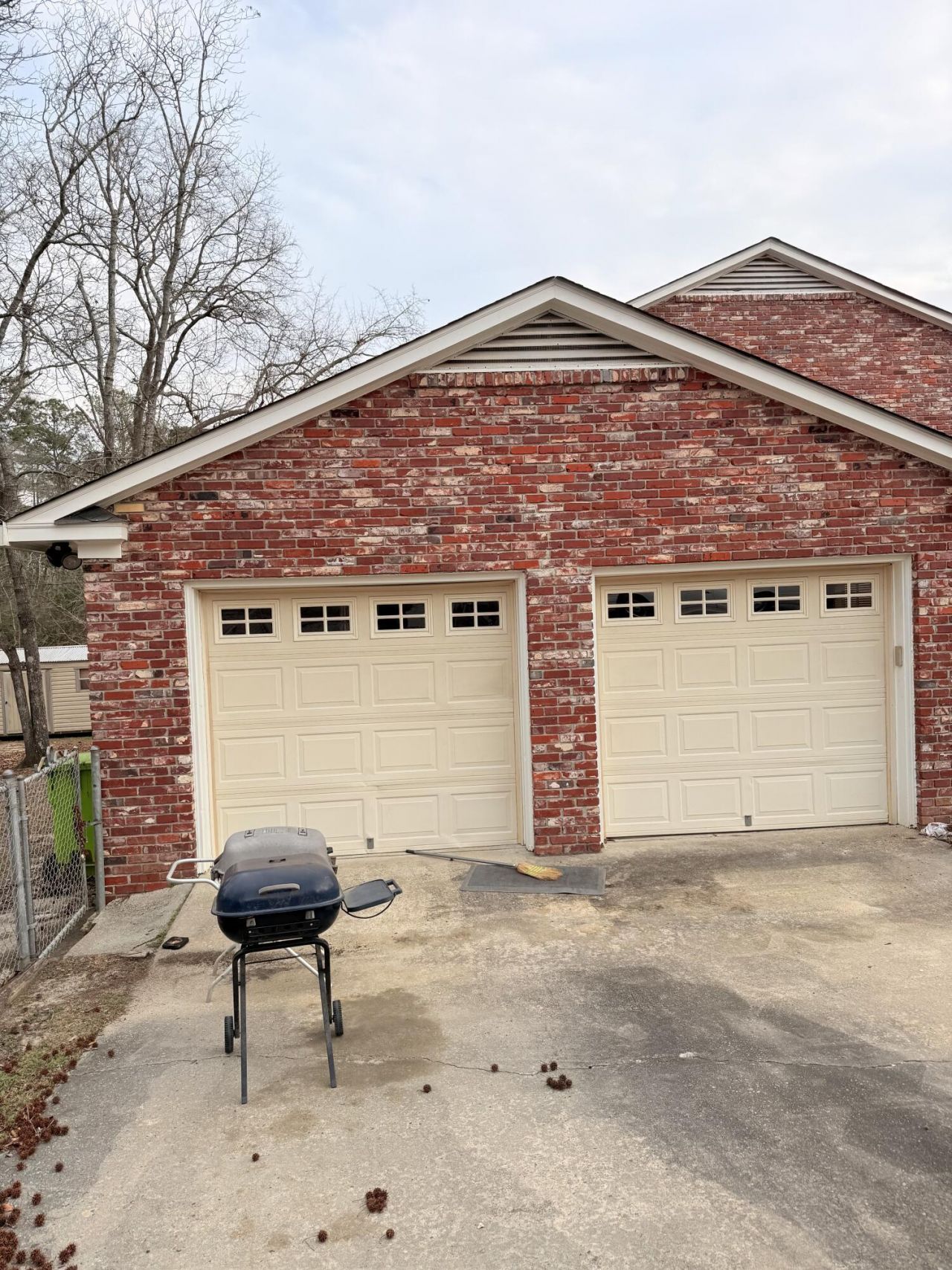 7901 Tradd Street Photo 8