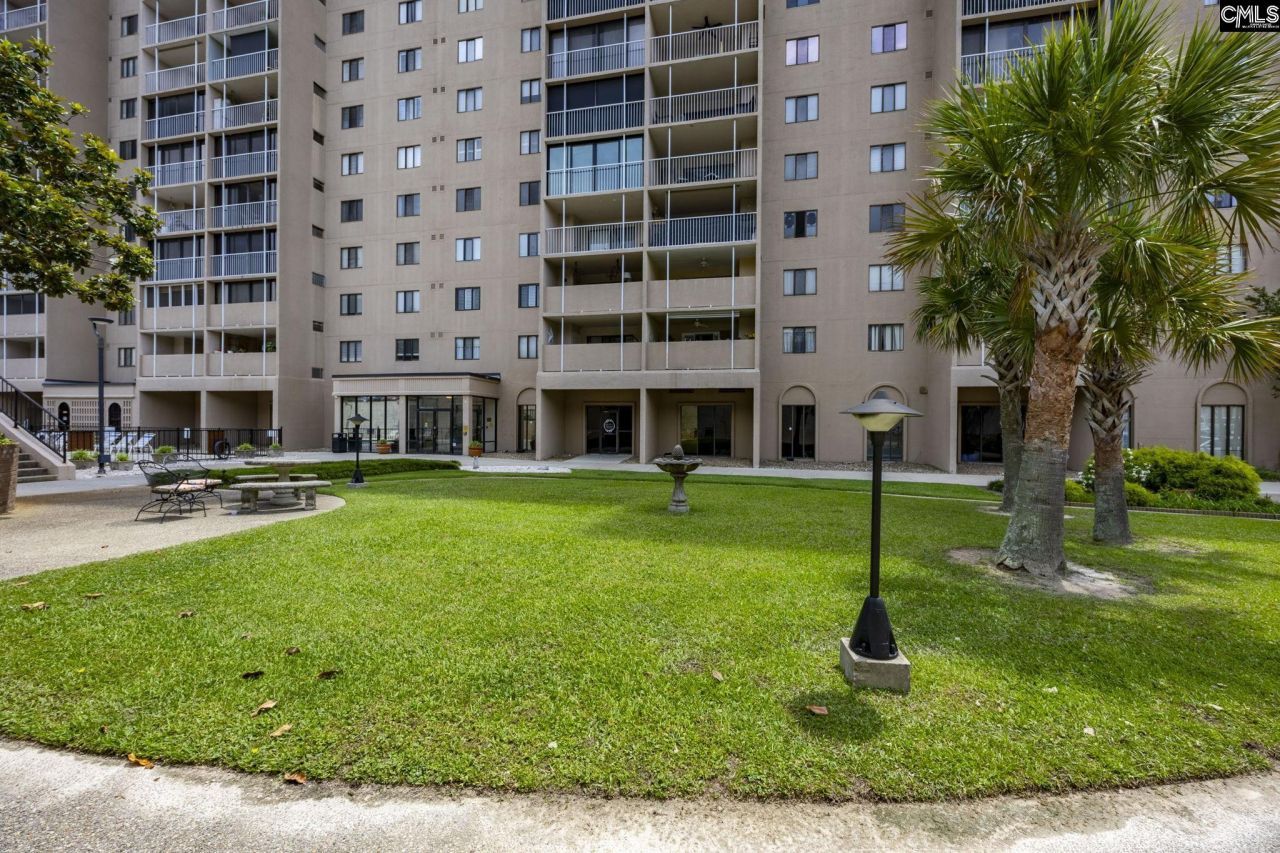 1825 Saint Julian Pl.  Photo 37