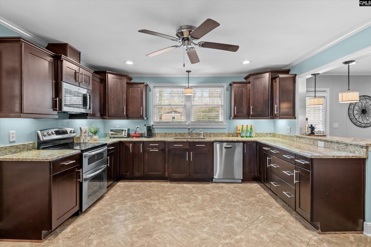 1120 Brentwood Drive  Photo 11