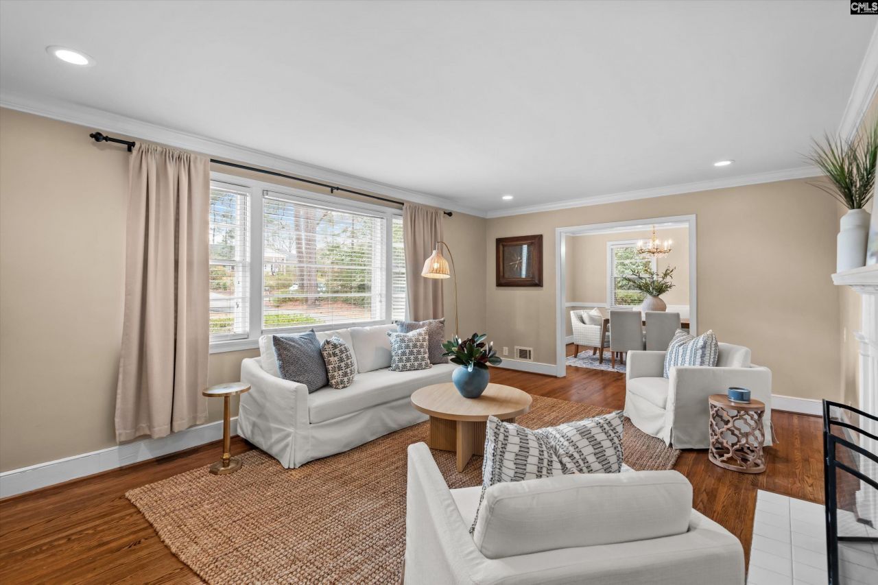 1120 Brentwood Drive  Photo 6