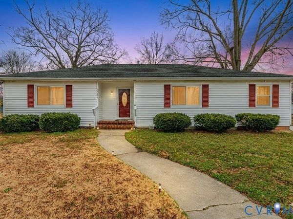 3004 Norfolk Street , Hopewell, VA 23860