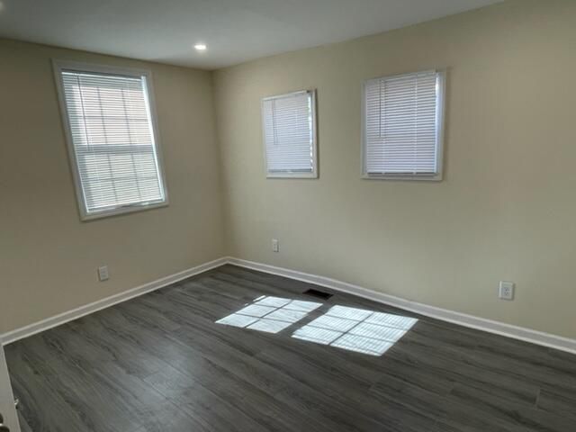 1916 Baxter Street Photo 7