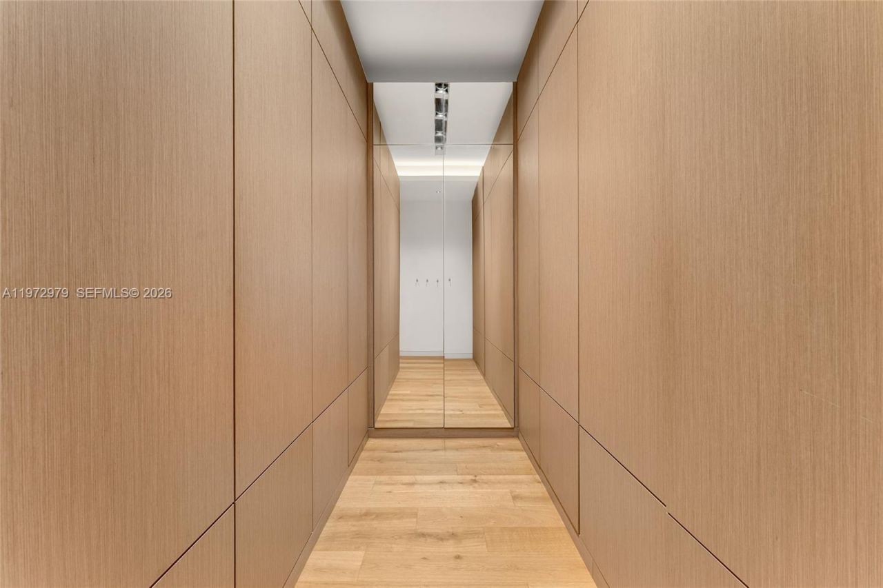 1270 NE 82nd St, Miami, FL 33138 Photo