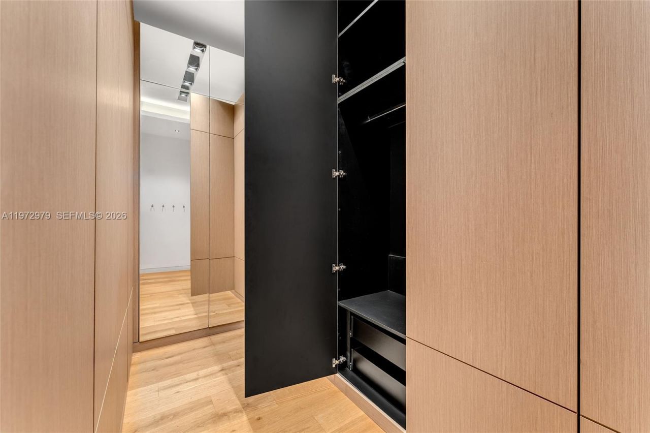 1270 NE 82nd St, Miami, FL 33138 Photo