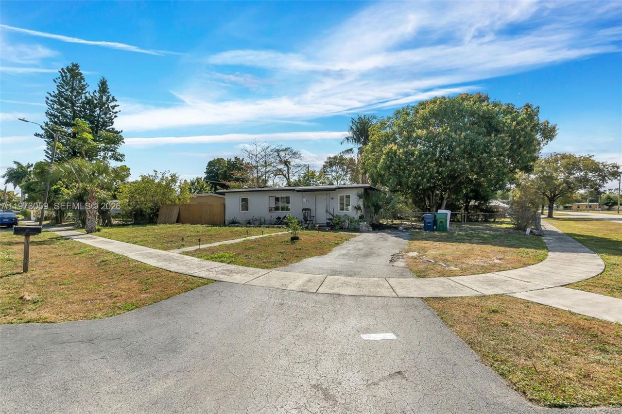 3580 NW 4th St, Lauderhill, FL 33311 Photo