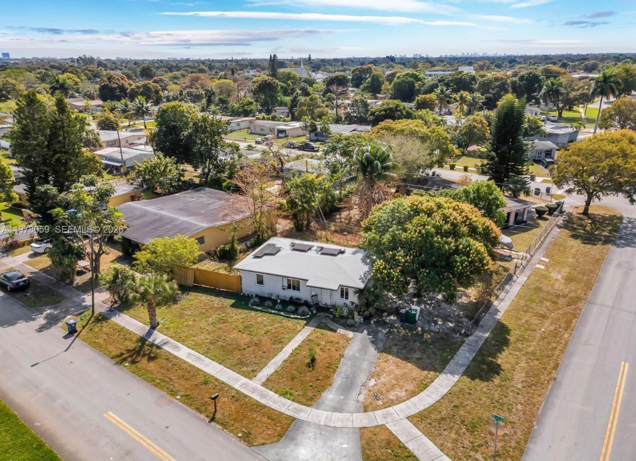 3580 NW 4th St, Lauderhill, FL 33311 Photo