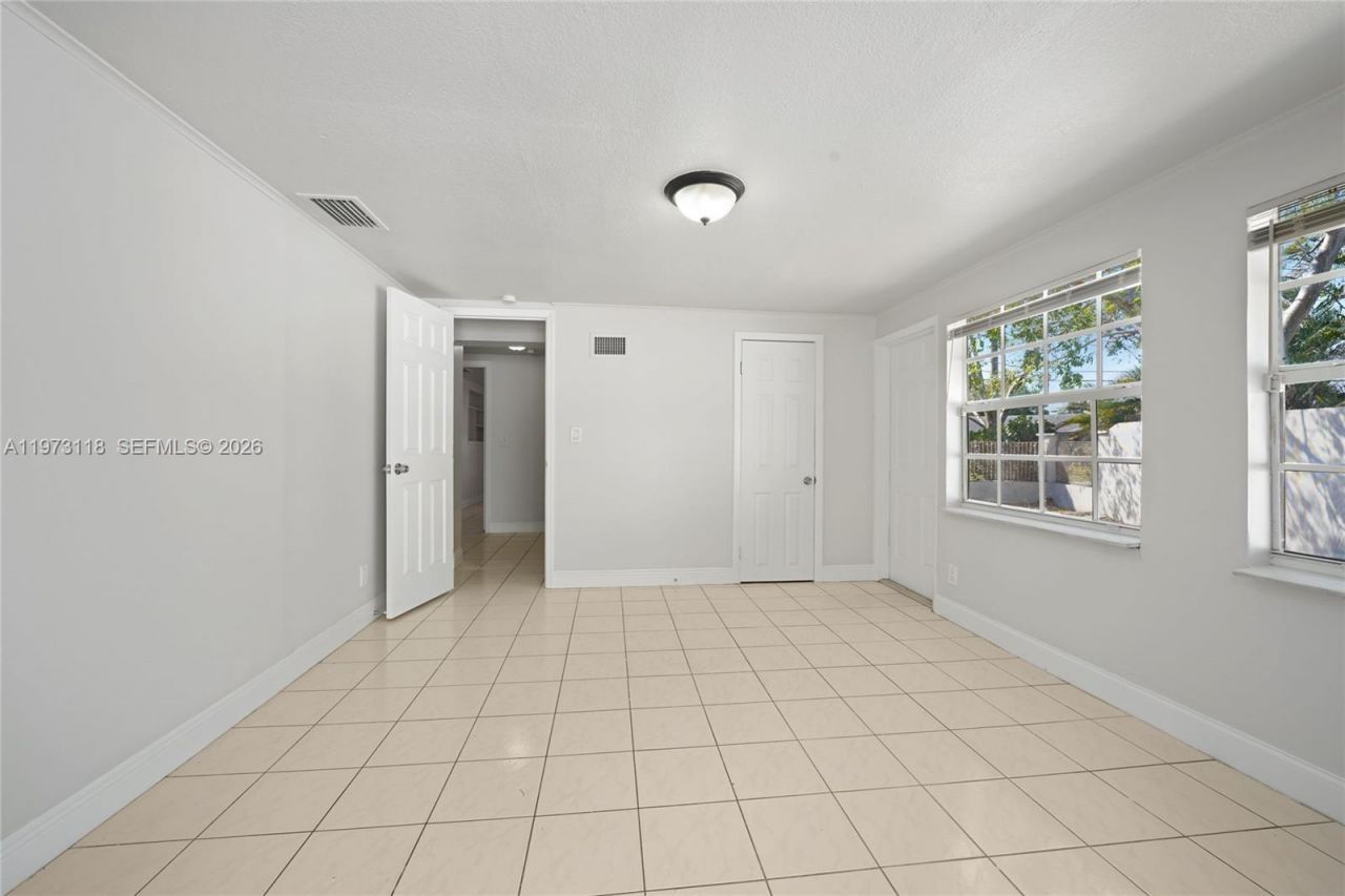 3861 NW 6th Ct, Lauderhill, FL 33311 Photo