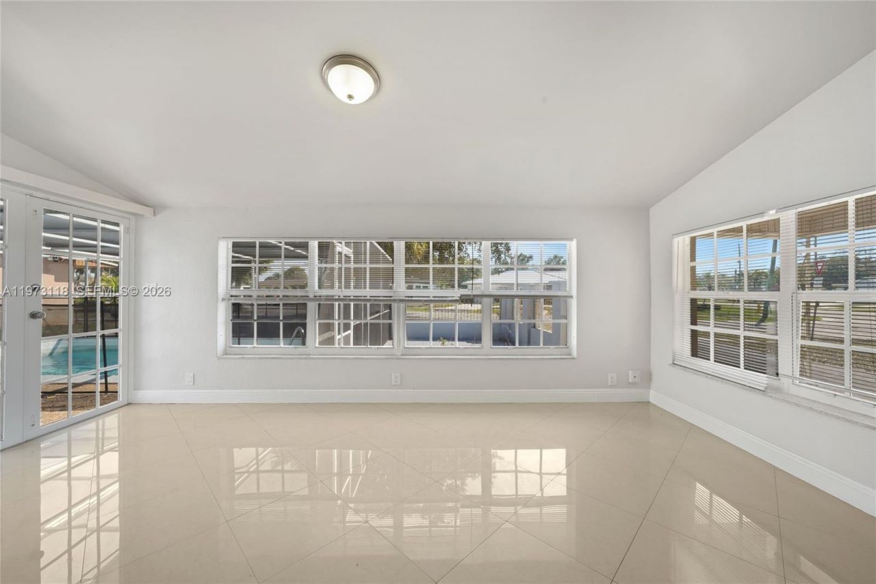 3861 NW 6th Ct, Lauderhill, FL 33311 Photo
