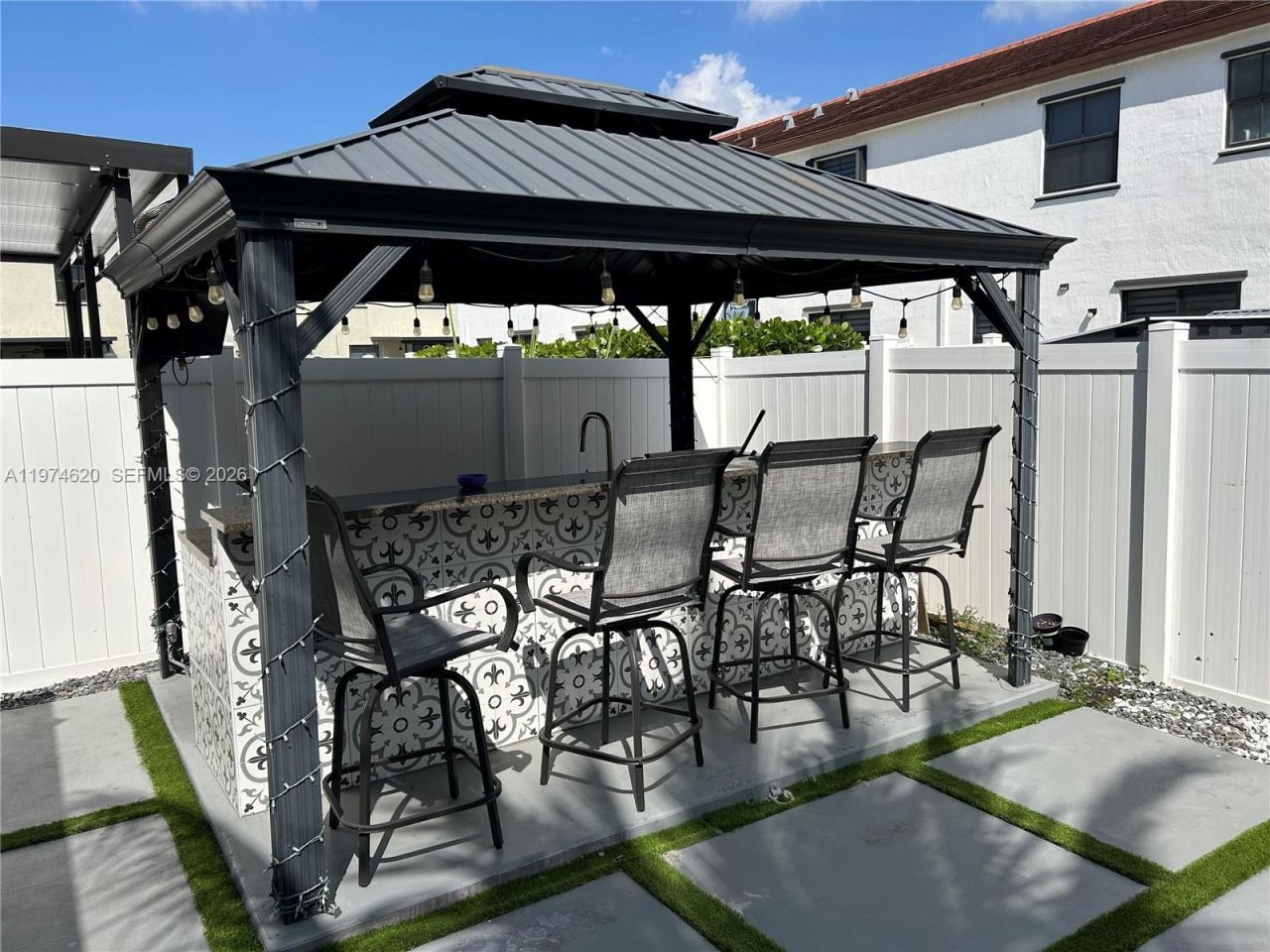 10371 W 33rd Ct , Hialeah, FL 33018 Photo