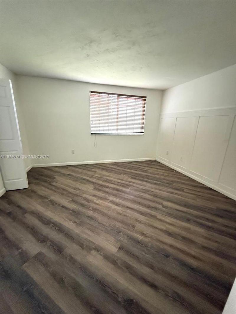 9741 Fontainebleau Blvd, Unit H106, Miami, FL 33172 Photo