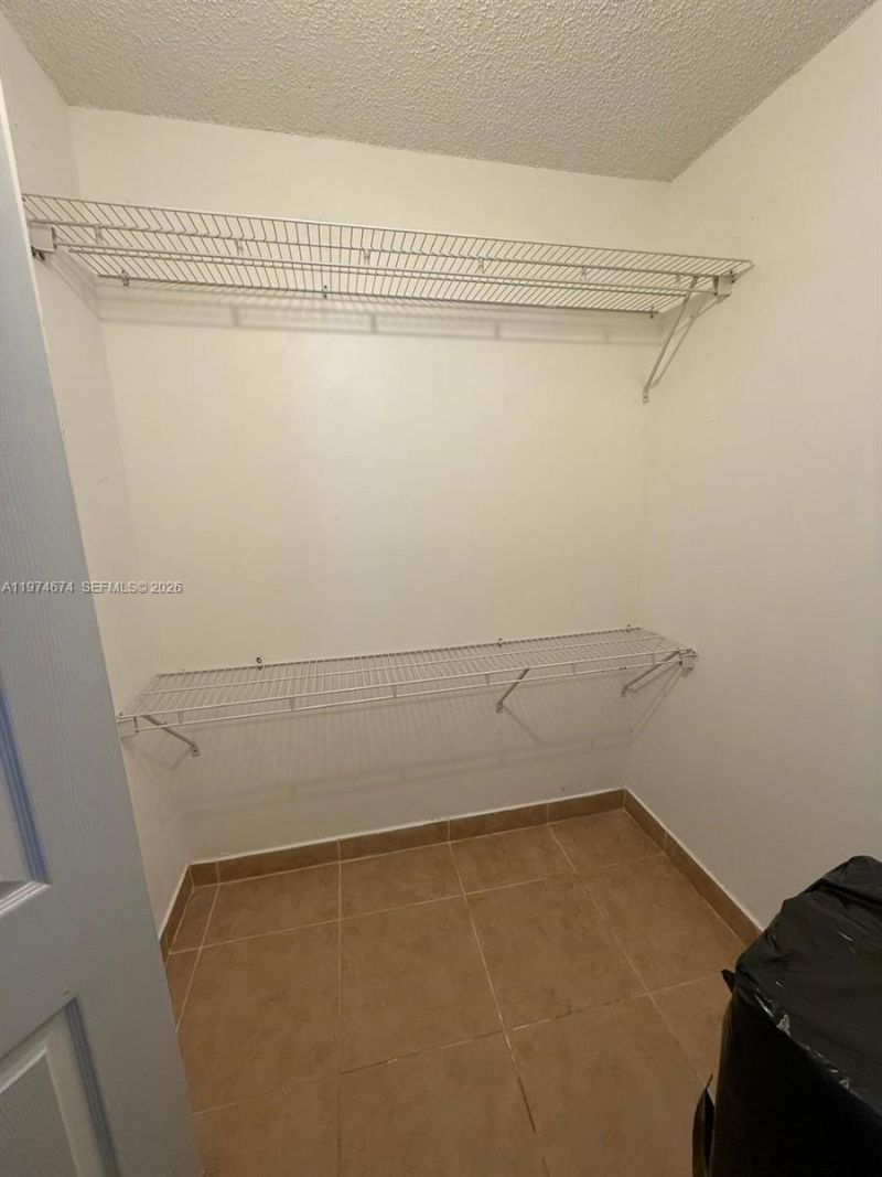 9741 Fontainebleau Blvd, Unit H106, Miami, FL 33172 Photo