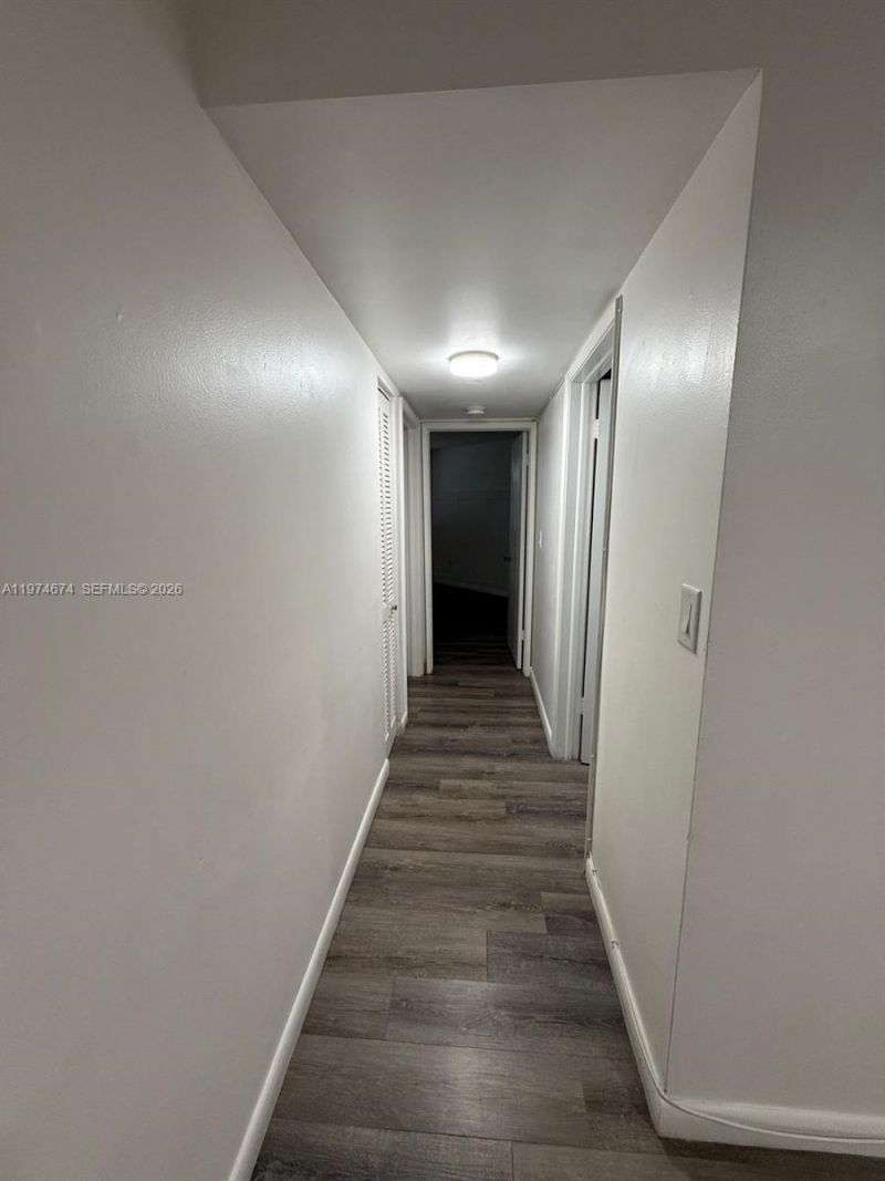 9741 Fontainebleau Blvd, Unit H106, Miami, FL 33172 Photo