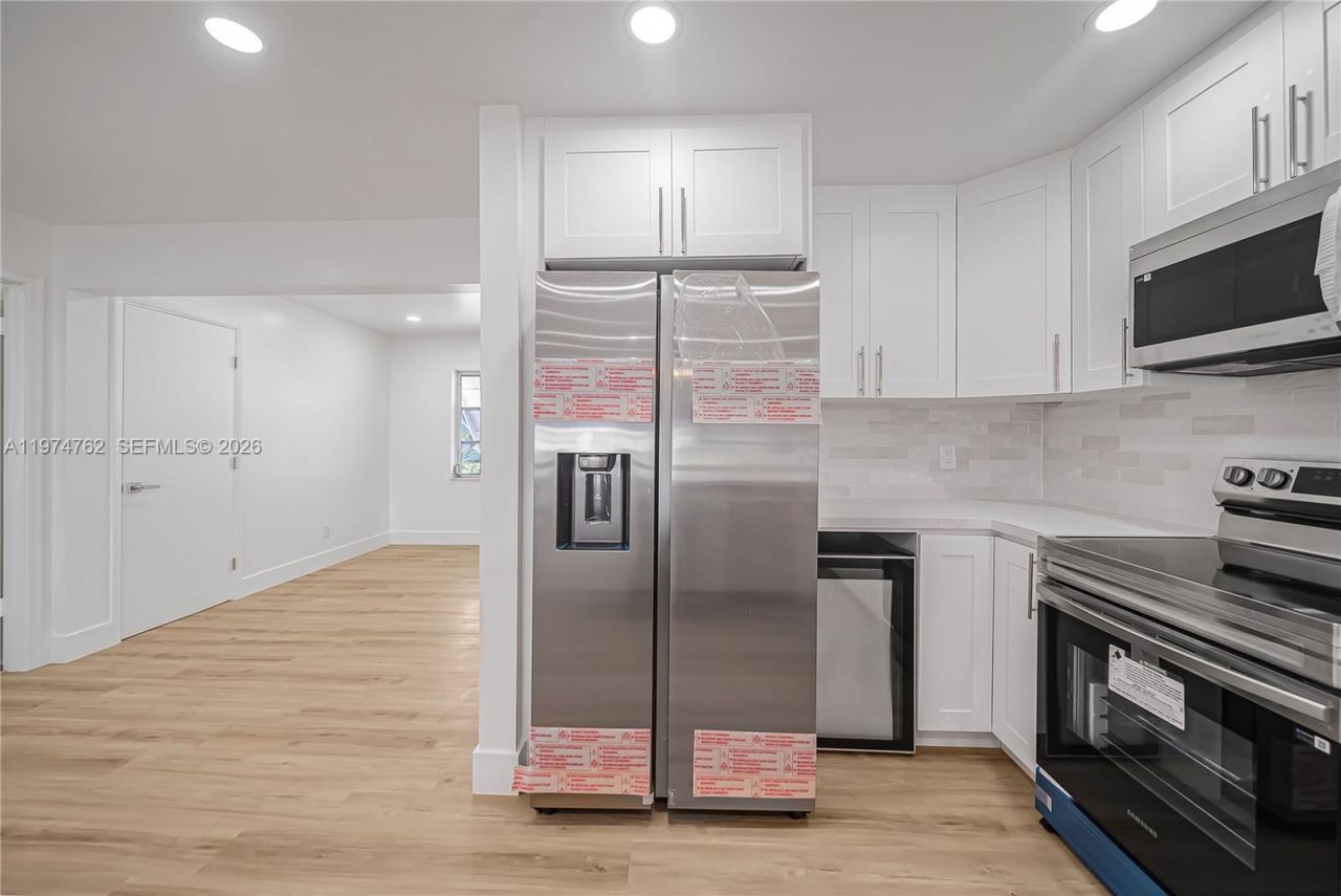 2106 Alfred Dr , Boynton Beach, FL 33426 Photo