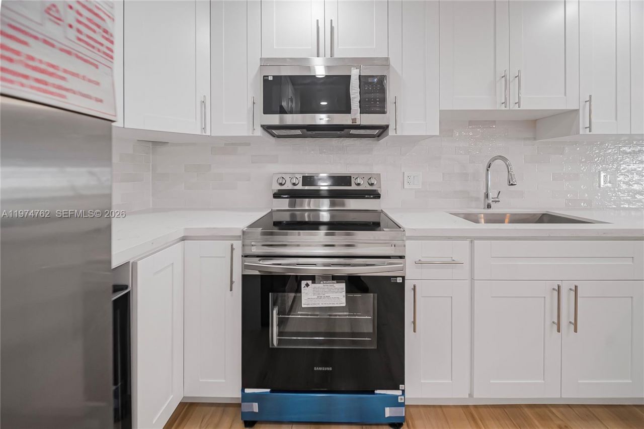 2106 Alfred Dr , Boynton Beach, FL 33426 Photo