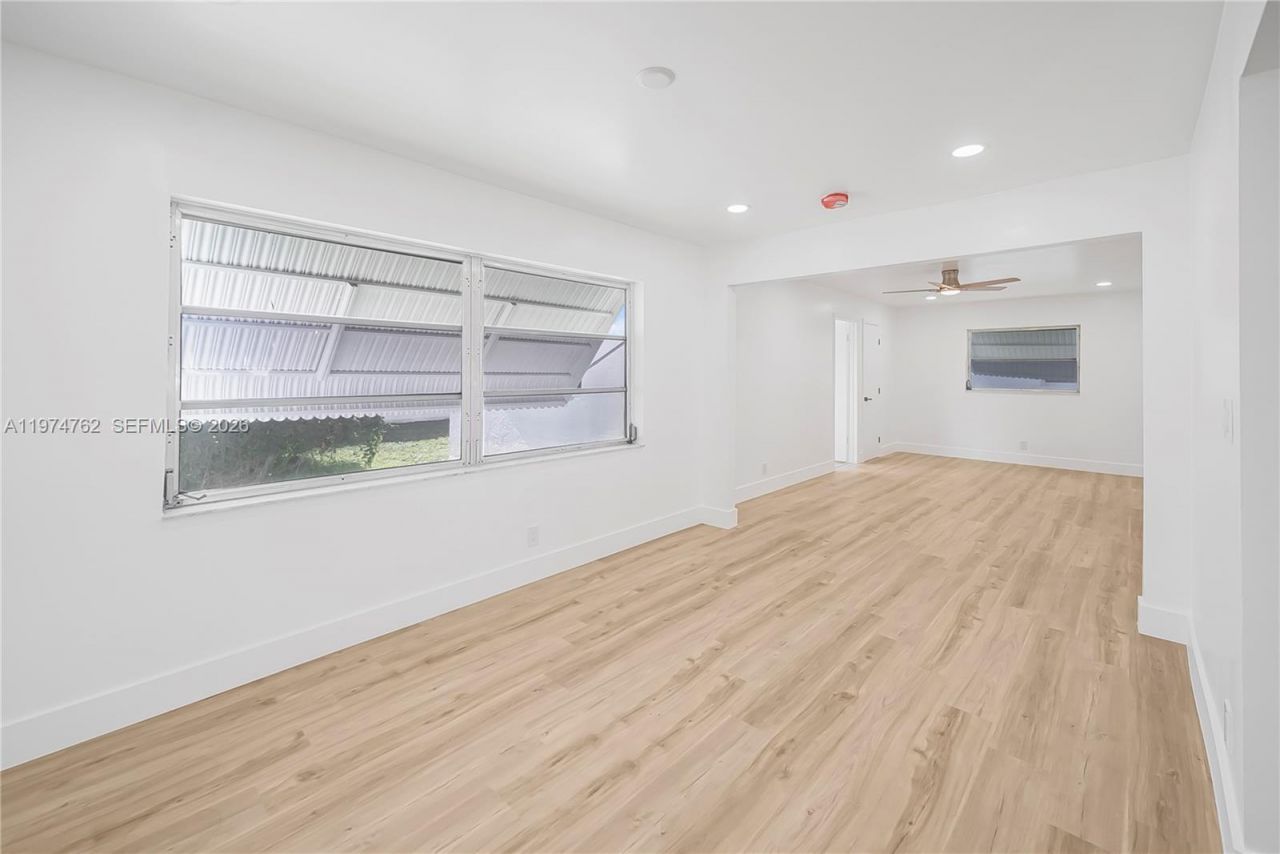 2106 Alfred Dr , Boynton Beach, FL 33426 Photo