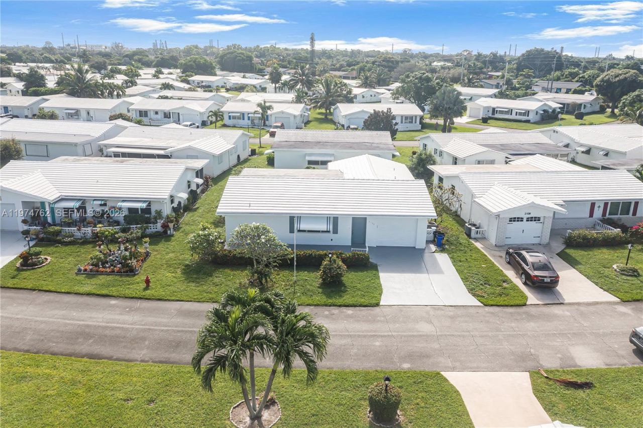 2106 Alfred Dr , Boynton Beach, FL 33426 Photo