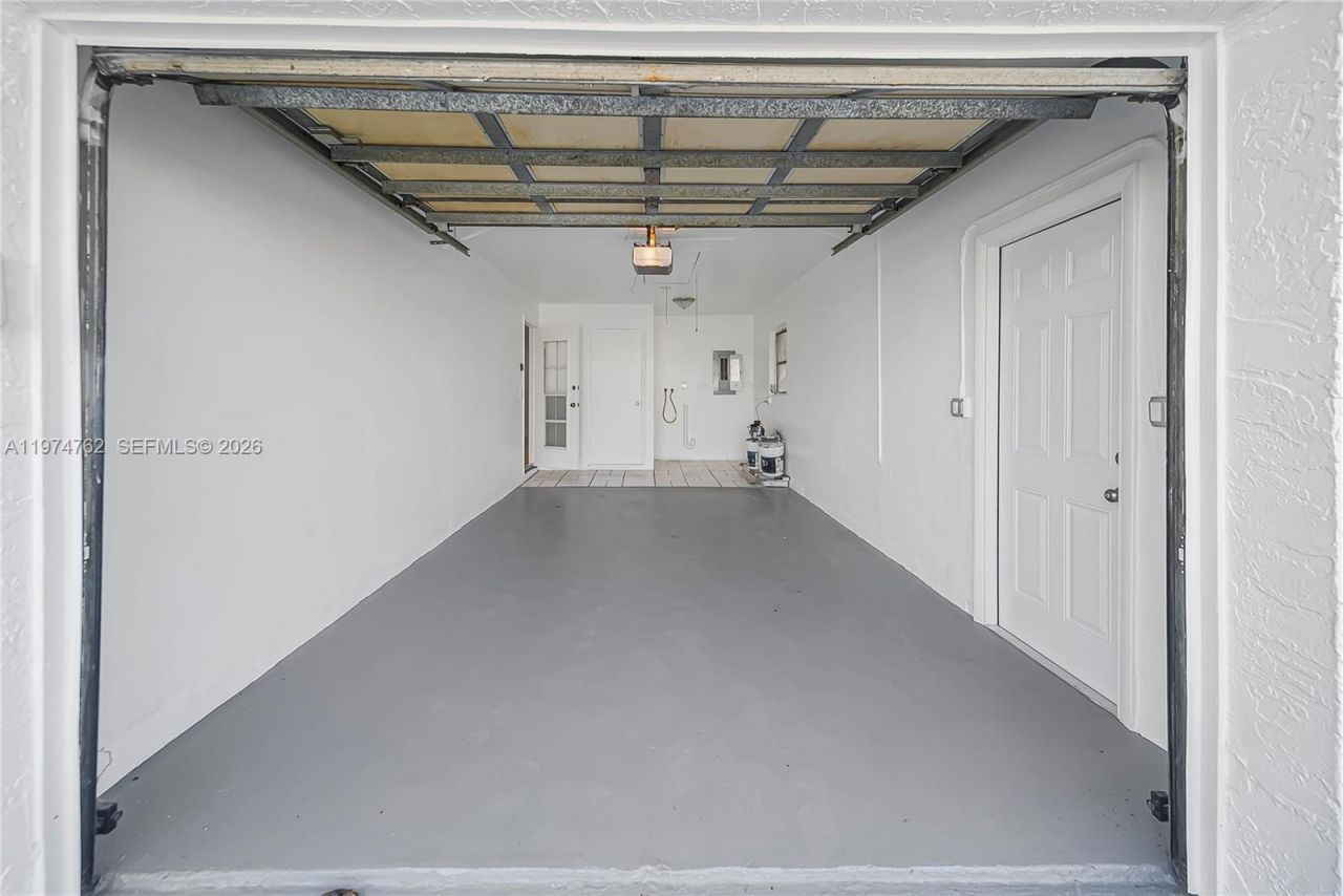 2106 Alfred Dr , Boynton Beach, FL 33426 Photo