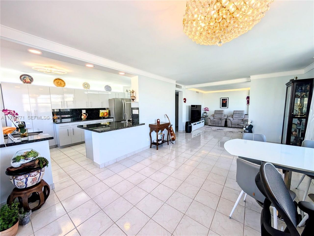 3161 S Ocean Dr, Unit 1405, Hallandale Beach, FL 33009 Photo