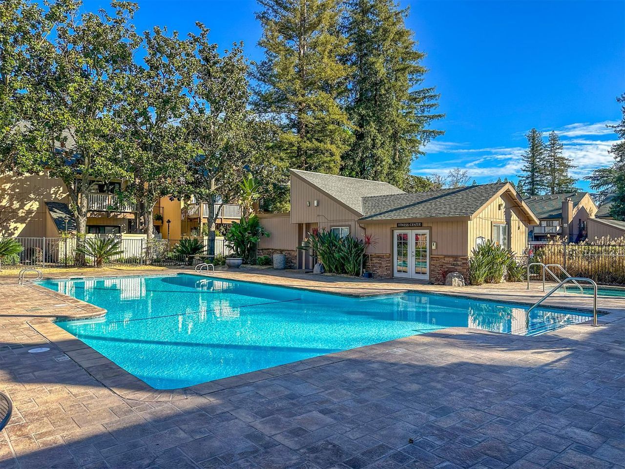 539 Woodside Oaks #6, Unit 6, Sacramento, CA 95825 Photo