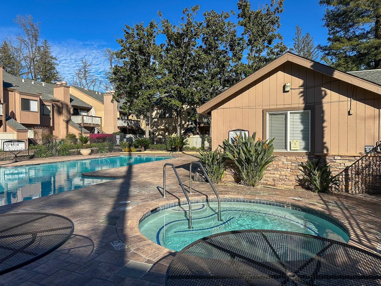 539 Woodside Oaks #6, Unit 6, Sacramento, CA 95825 Photo